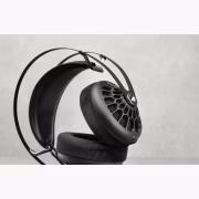 Meze 105 AER
